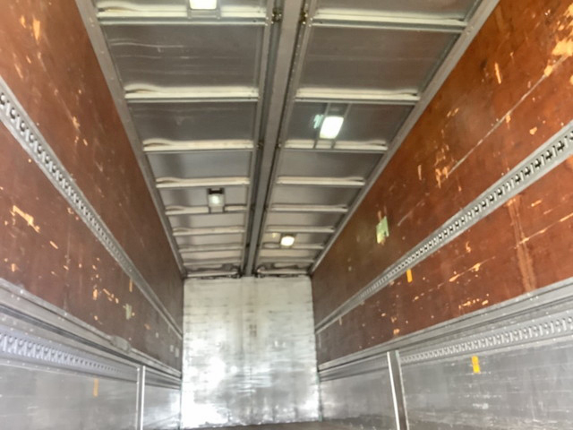 三菱ふそうスーパーグレートアルミウイング大型（10t）[写真04]