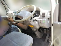 トヨタトヨエース平ボディ小型（2t・3t）[写真21]