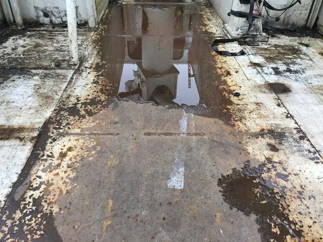 いすゞエルフ高所作業車小型（2t・3t）[写真09]