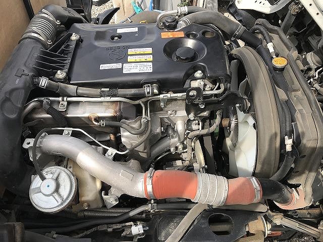 いすゞエルフ平ボディ小型（2t・3t）[写真11]