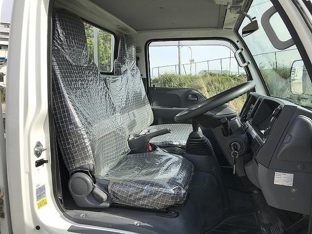 いすゞエルフ平ボディ小型（2t・3t）[写真21]