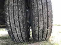 いすゞエルフ平ボディ小型（2t・3t）[写真28]