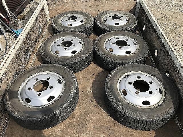 いすゞエルフ平ボディ小型（2t・3t）[写真33]