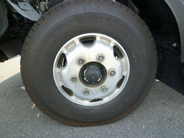 いすゞフォワードクレーン4段中型（4t）[写真30]