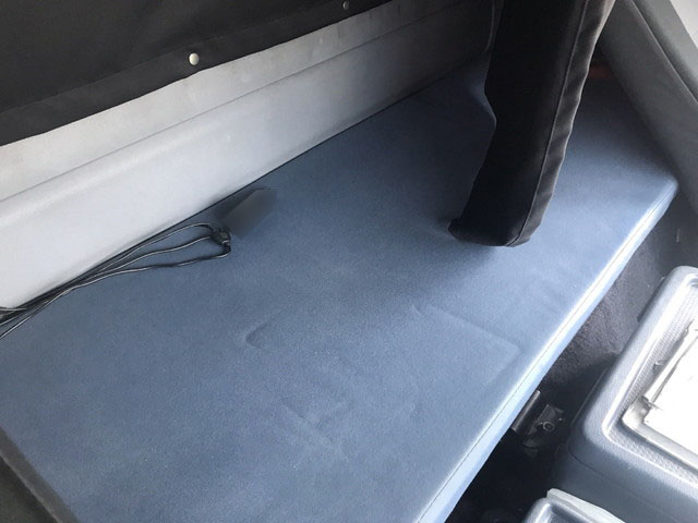 日野レンジャーパネルバン中型（4t）[写真28]