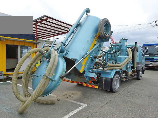 三菱ふそうファイター汚泥吸引車中型（4t）[写真02]