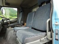三菱ふそうファイター汚泥吸引車中型（4t）[写真07]