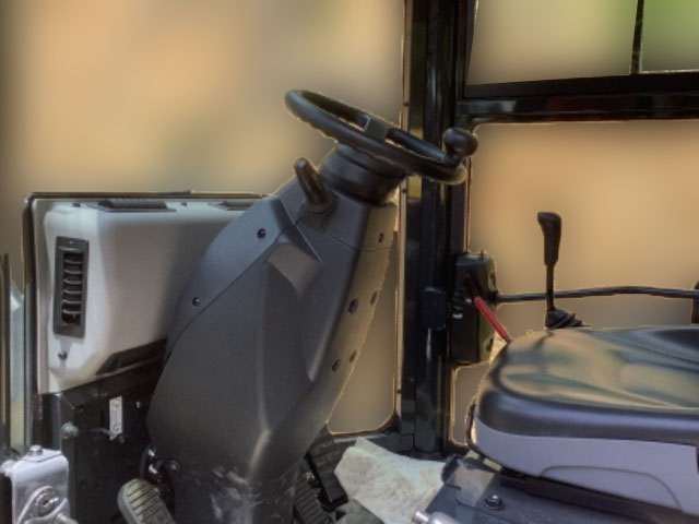 コマツタイヤショベル（ホイルローダー）[写真15]