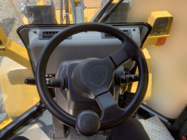 コマツタイヤショベル（ホイルローダー）[写真17]