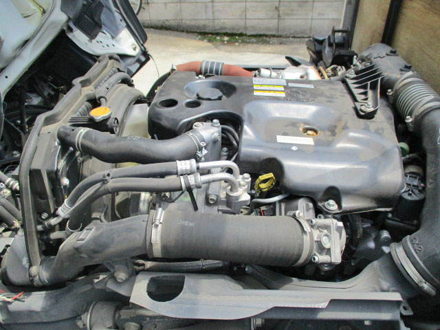 いすゞエルフ平ボディ小型（2t・3t）[写真08]