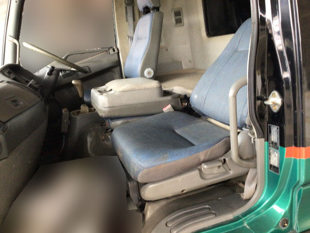 三菱ふそうファイターダンプ中型（4t）[写真18]