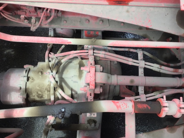 いすゞギガダンプ大型（10t）[写真12]