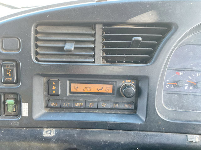 いすゞギガダンプ大型（10t）[写真36]