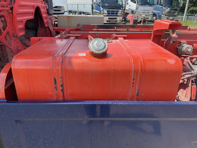 日野プロフィアダンプ大型（10t）[写真16]