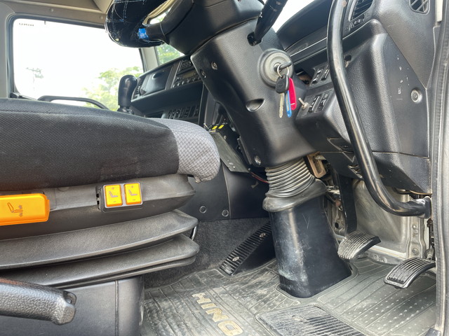 日野プロフィアダンプ大型（10t）[写真26]