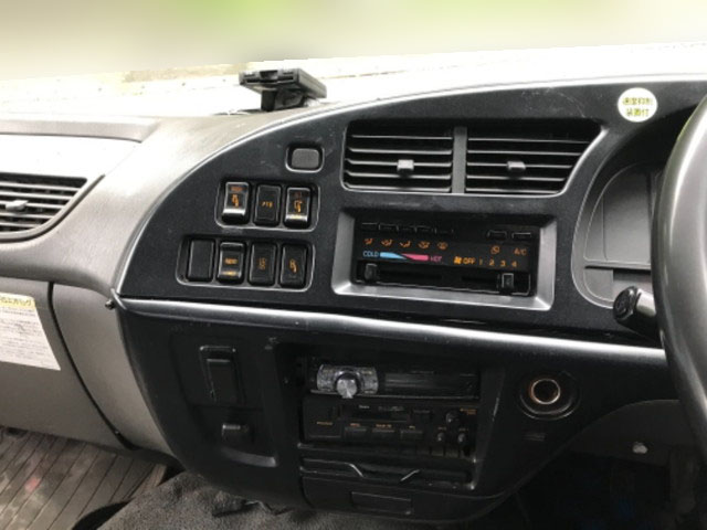 いすゞフォワードクレーン4段増トン（6t・8t）[写真22]