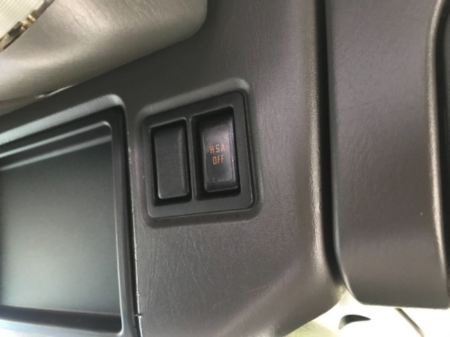 いすゞフォワードクレーン4段増トン（6t・8t）[写真23]