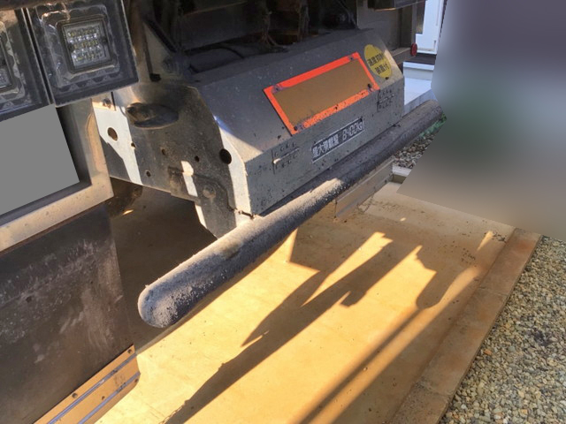 三菱ふそうスーパーグレートダンプ大型（10t）[写真04]