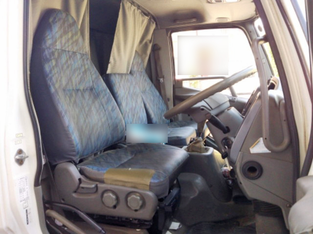 三菱ふそうファイターダンプ中型（4t）[写真25]