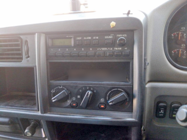 三菱ふそうファイターダンプ中型（4t）[写真30]