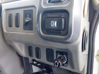 三菱ふそうファイターダンプ中型（4t）[写真32]