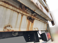 三菱ふそうキャンターアルミバン小型（2t・3t）[写真11]