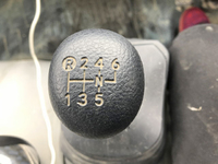 日野デュトロダブルキャブ（Wキャブ）小型（2t・3t）[写真13]