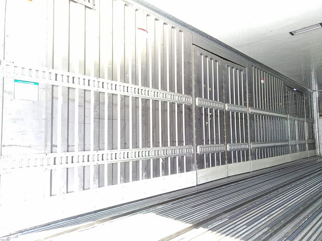 いすゞギガ冷凍車（冷蔵車）大型（10t）[写真12]