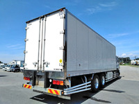 いすゞギガ冷凍車（冷蔵車）大型（10t）[写真02]