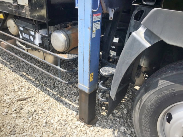 日野プロフィアクレーン4段大型（10t）[写真12]