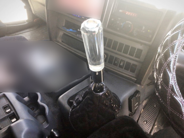 日野プロフィアクレーン4段大型（10t）[写真31]