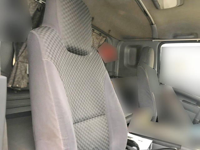 いすゞフォワードコンテナ専用車中型（4t）[写真10]