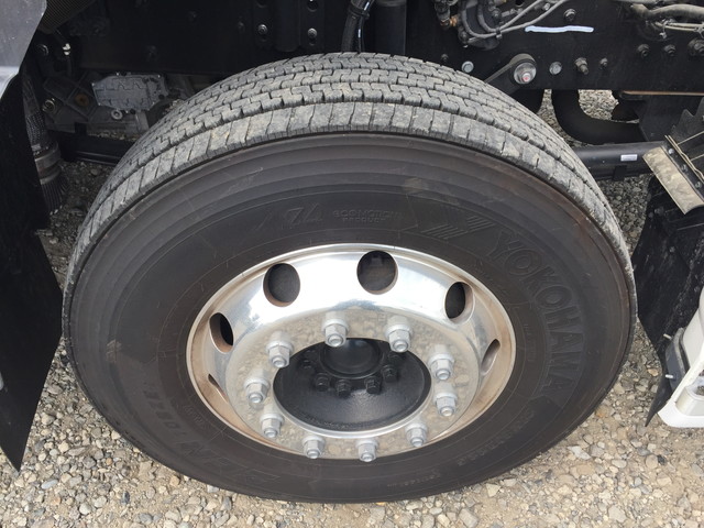 UDトラックスクオンアルミウイング大型（10t）[写真22]