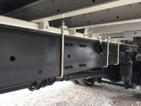 UDトラックスクオンアルミウイング大型（10t）[写真24]