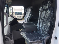 UDトラックスクオンアルミウイング大型（10t）[写真31]