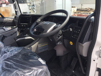 UDトラックスクオンアルミウイング大型（10t）[写真32]