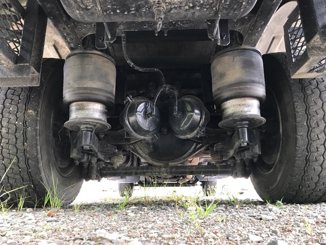 いすゞフォワードクレーン4段増トン（6t・8t）[写真18]