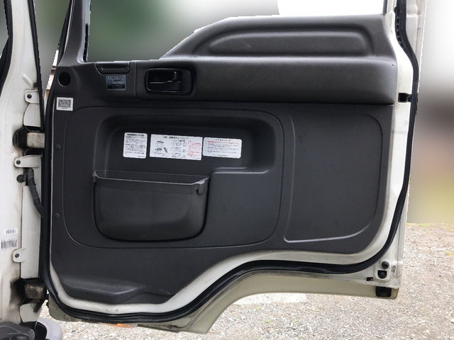 いすゞフォワードクレーン4段増トン（6t・8t）[写真22]