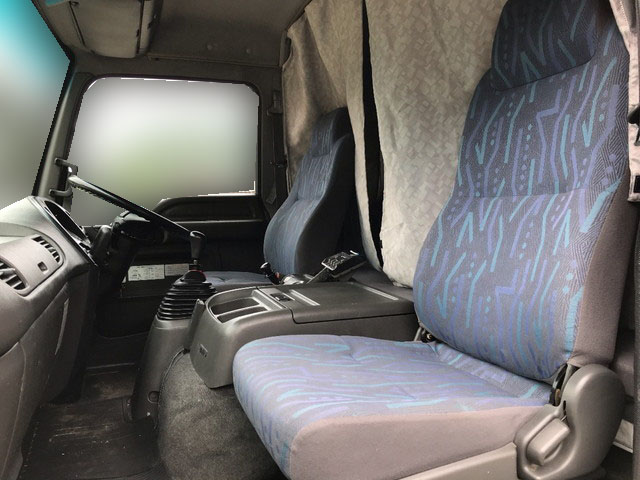 いすゞフォワードクレーン4段増トン（6t・8t）[写真23]