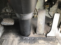 いすゞフォワードクレーン4段増トン（6t・8t）[写真30]