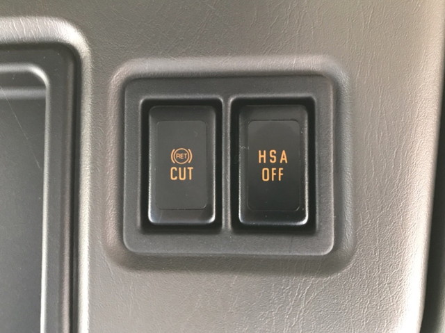 いすゞフォワードクレーン4段増トン（6t・8t）[写真32]