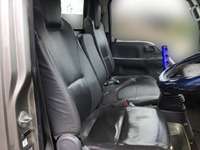 いすゞエルフダンプ小型（2t・3t）[写真12]