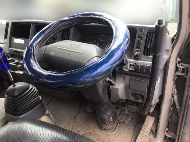 いすゞエルフダンプ小型（2t・3t）[写真13]