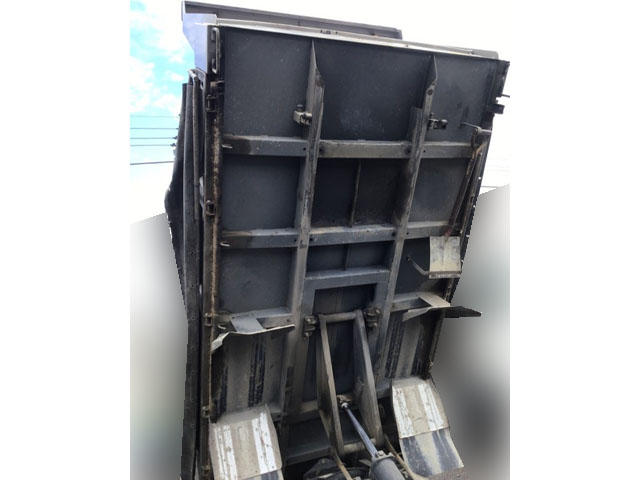 いすゞエルフダンプ小型（2t・3t）[写真05]