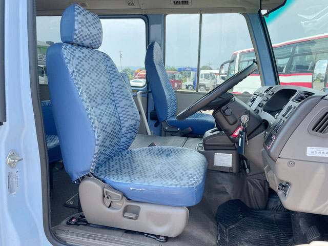 三菱ふそうローザマイクロバス[写真13]