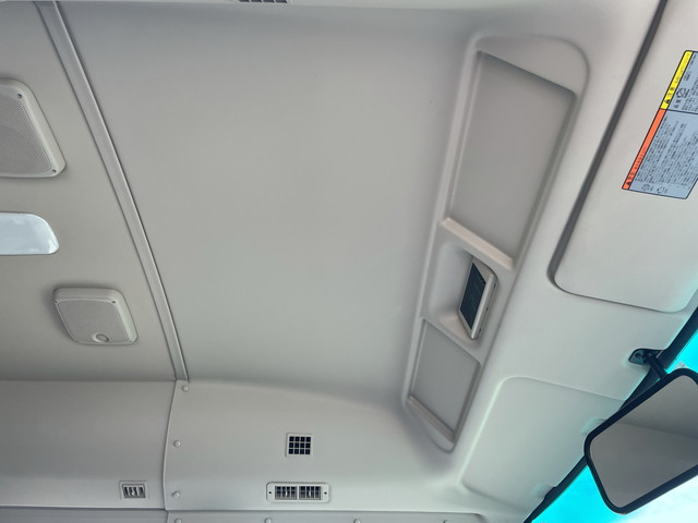 三菱ふそうローザマイクロバス[写真15]