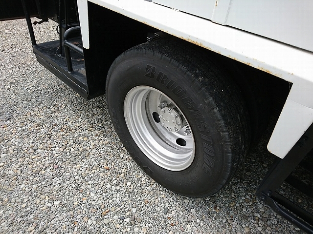 日産アトラス高所作業車小型（2t・3t）[写真20]