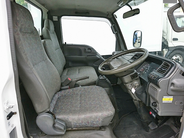 日産アトラス高所作業車小型（2t・3t）[写真24]