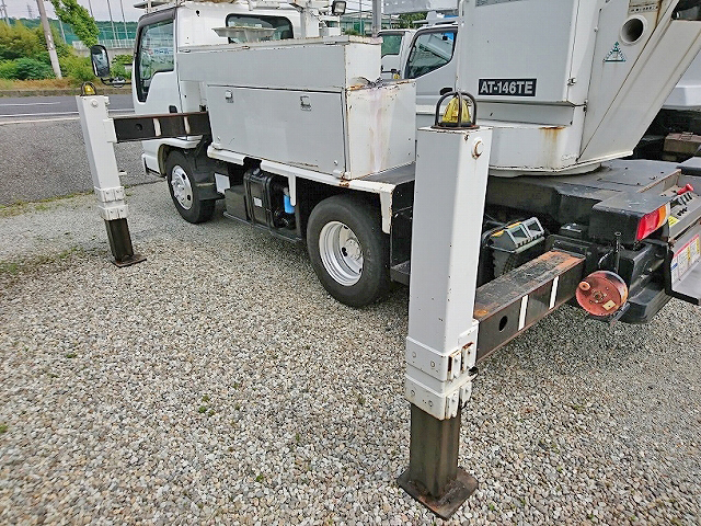 日産アトラス高所作業車小型（2t・3t）[写真08]