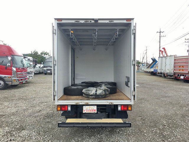 いすゞエルフパネルバン小型（2t・3t）[写真12]